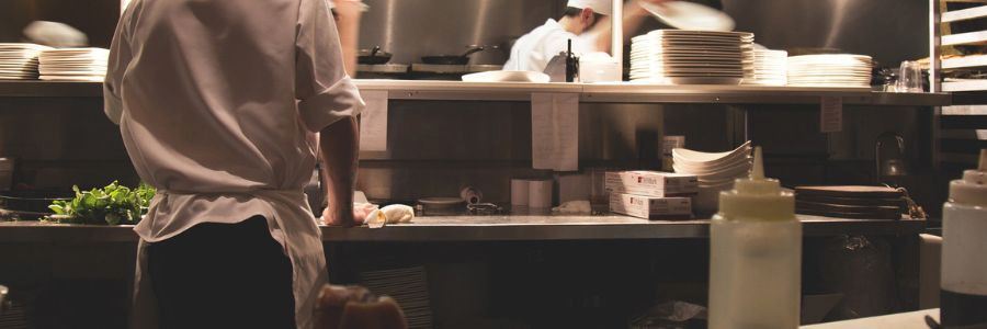 Hvordan desinficerer man køkkener?