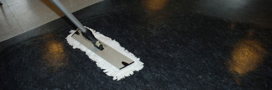 Sådan giver du gulvet vaskepolish