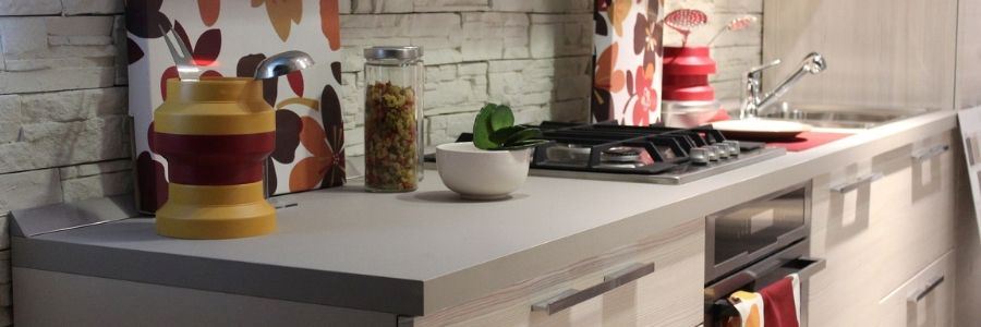 Daglig rengøring og egenkontrol af inventar/køkken